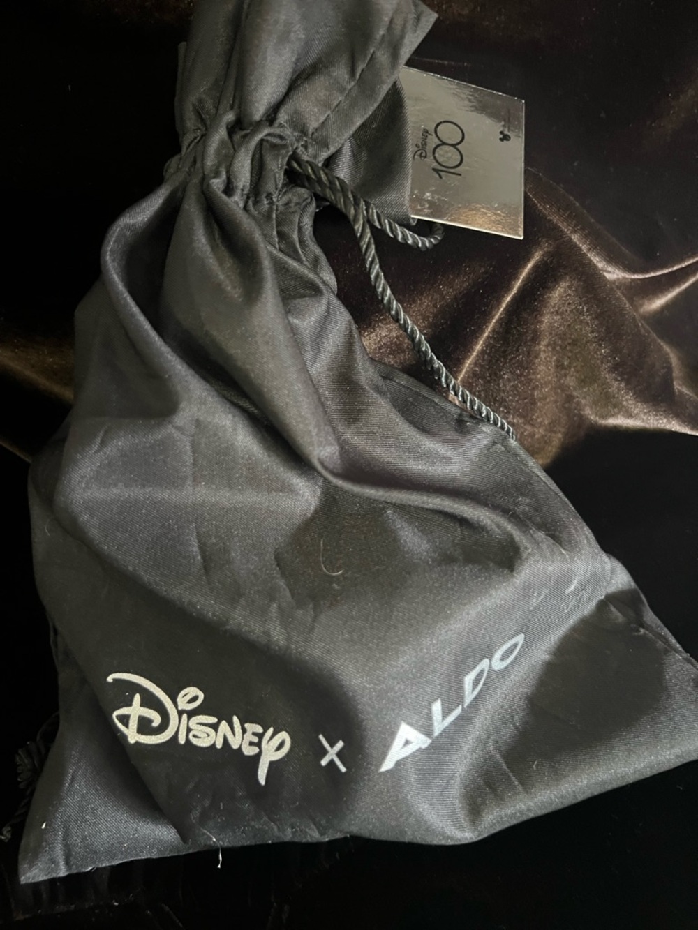 DISNEY X ALDO Bling Mickey Mouse 100 Year Collector Crystal Crossbody Bag
NWT - Picture 9 of 13